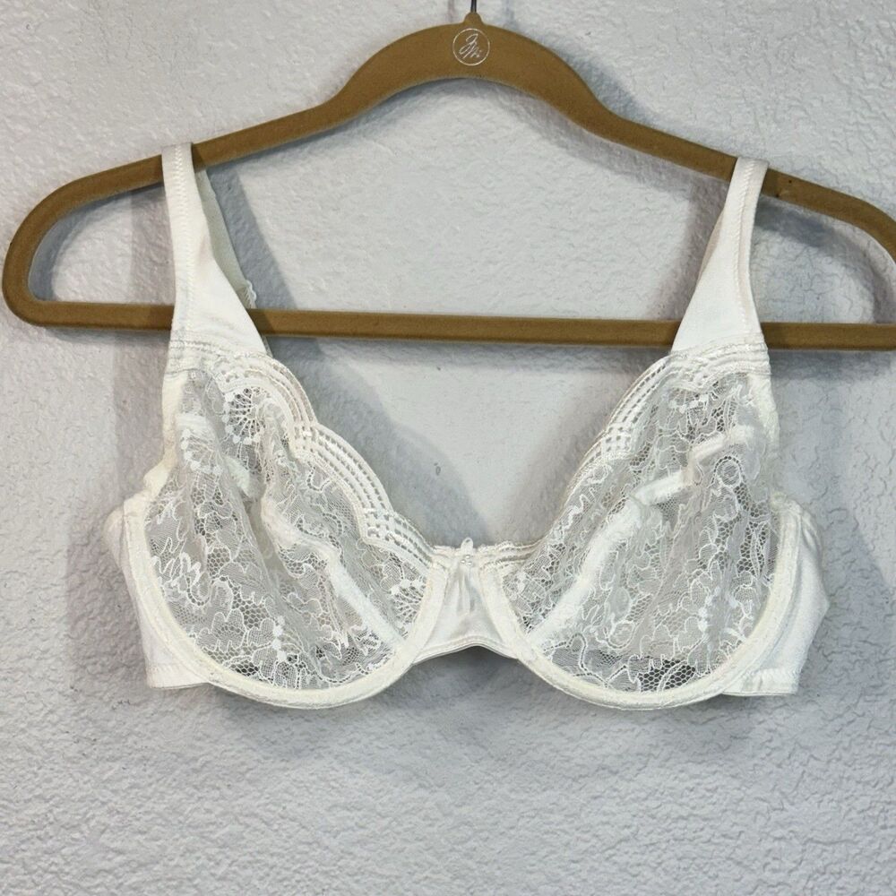 VTG Wacoal Bra Gossamer Lace & Ribbon White Underwire Unlined 85197 Size 34D